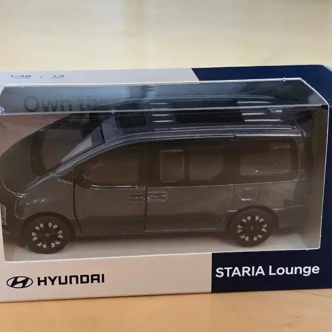 [BUNJANG] Hyundai Staria Lounge 1:38 Scale Model Car / 현대 스타리아 라운지 자동차 모형 1:38