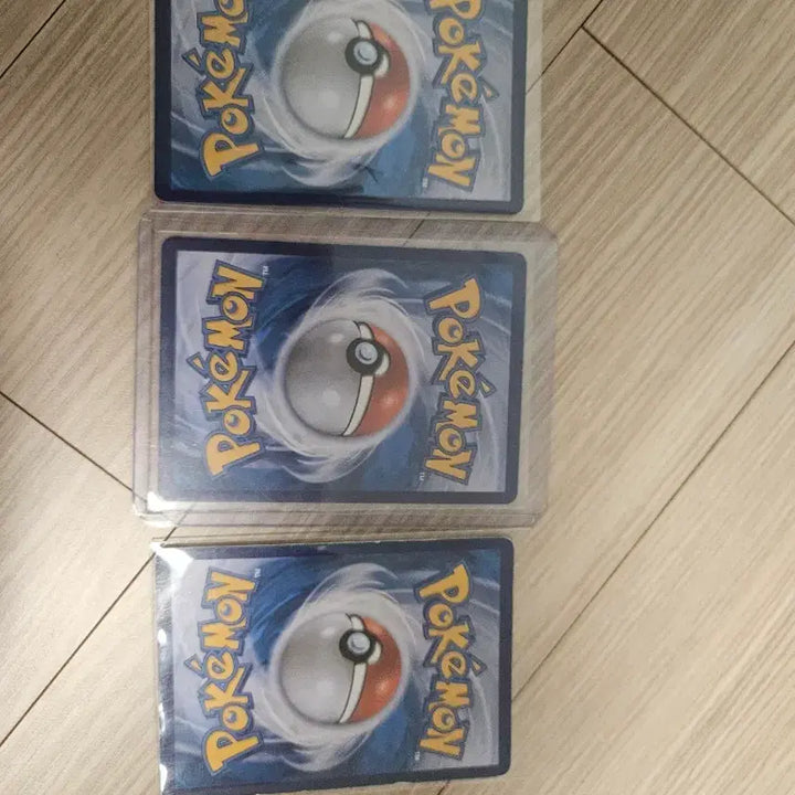 [BUNJANG] Pokemon Card Set: Shiny Zamazenta V &amp; Shiny Crobat VMAX / 포켓몬 카드 자시안 V / 크로뱃 VMAX 이로치 세트