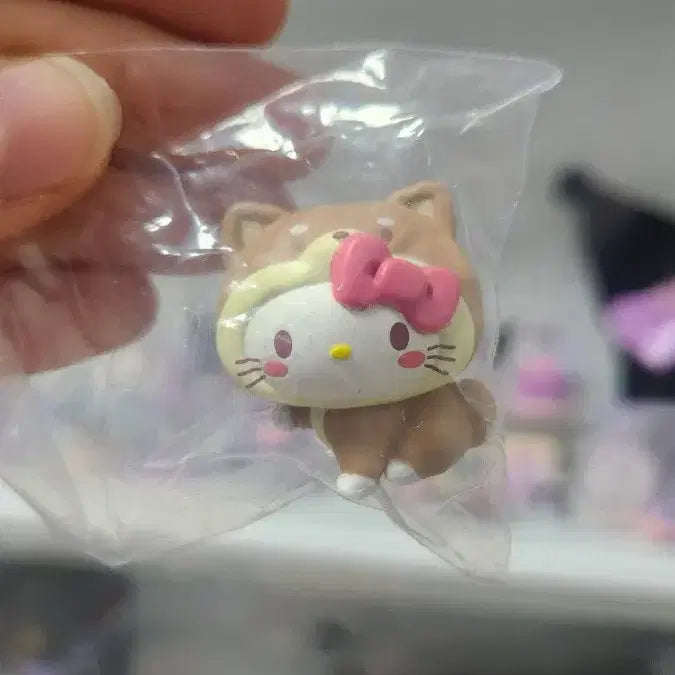 [BUNJANG] Sanrio Hello Kitty Puppy Parade Gacha / 헬로키티 산리오 강아지 대행진 가챠