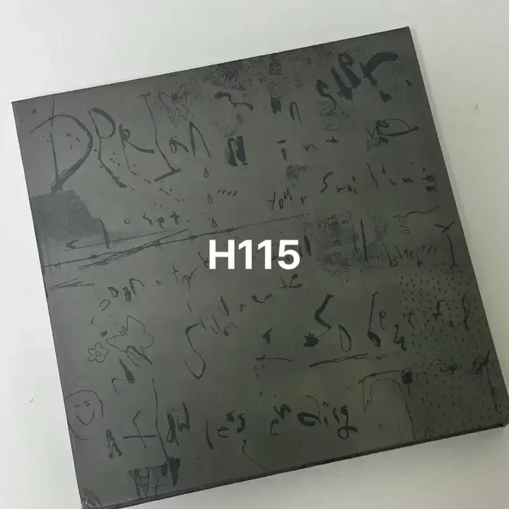 [BUNJANG] DPR IAN MITO Signed Album / DPR IAN MITO 디피알 이안 마이토 친필 싸인 앨범