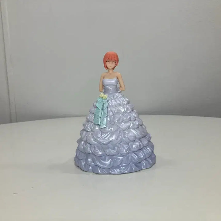[BUNJANG] The Quintessential Quintuplets Ichika Nakano Wedding Dress Figure / [개봉] 5등분의 신부 제일복권 웨딩드레스 A상 나카노 이치카 피규어