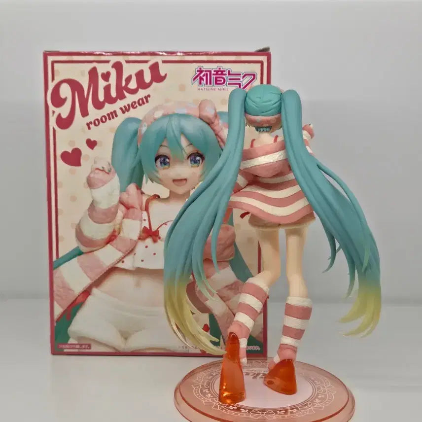 [BUNJANG] Miku Roomwear Figure (Opened) / 미쿠 룸웨어 피규어 전시 개봉품