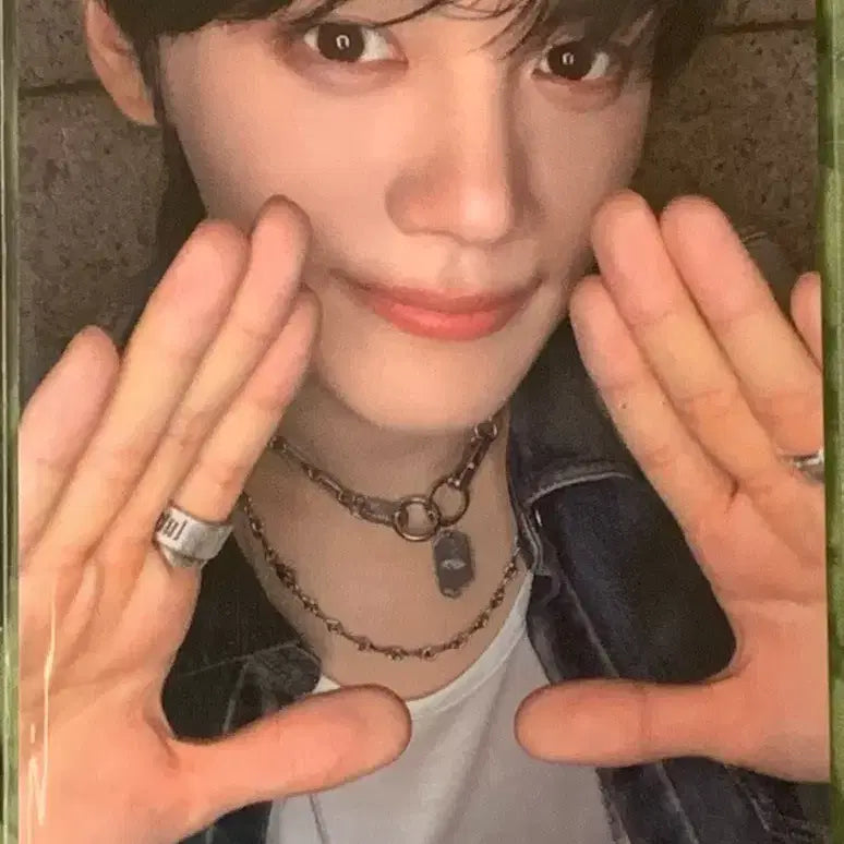 [BUNJANG] ZB1 Kim Gyuvin Confession Attack Photocard / 앤더블 김규빈 고백공격 판매합니다.
