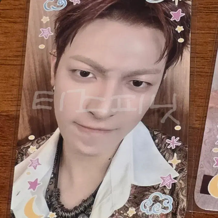 [BUNJANG] Ateez Hongjoong BAD Music Show Photocard / 에이티즈 BAD 홍중 사녹 공방 포카 ateez hongjoong pc