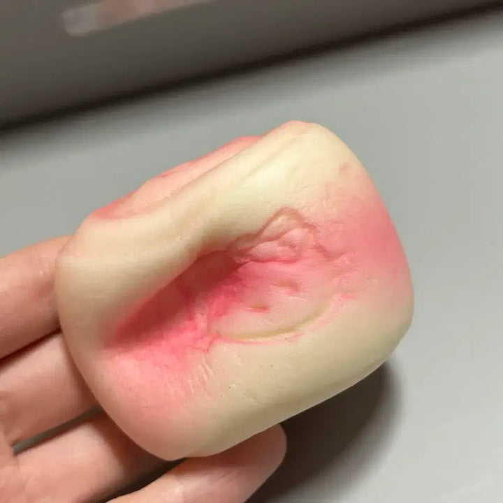 [BUNJANG] Hello Kitty Brioche Squishy Pink / 헬로키티 롤빵 스퀴시 핑크 말랑이
