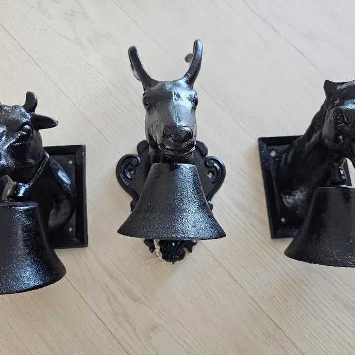 [BUNJANG] Cast Iron Animal Relief Bell (Bull, Horse, Deer) / 동물부조 무쇠 종