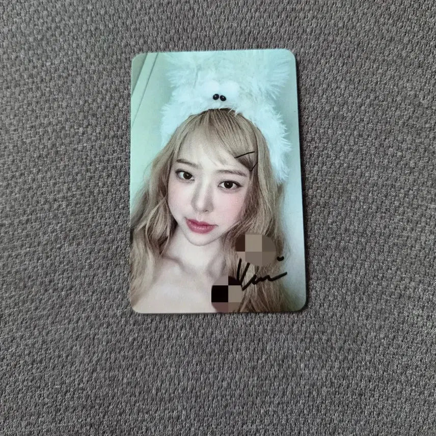 [BUNJANG] LSsemble Hyunjin Signed Photocard / 루셈블 비비 싸인 포카