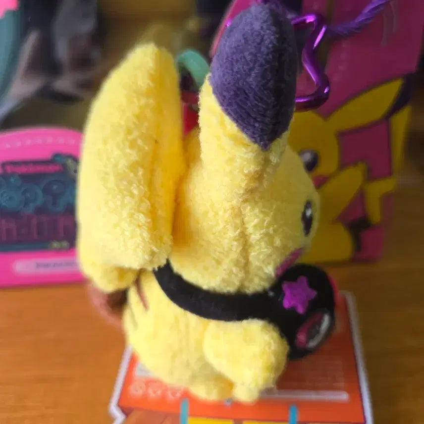 [BUNJANG] Pokemon Pop-up Midnight Metamon Playground DJ Pikachu Plush Charm / 포켓몬 팝팝미드나잇 DJ피카츄 인형 메타몽놀이터