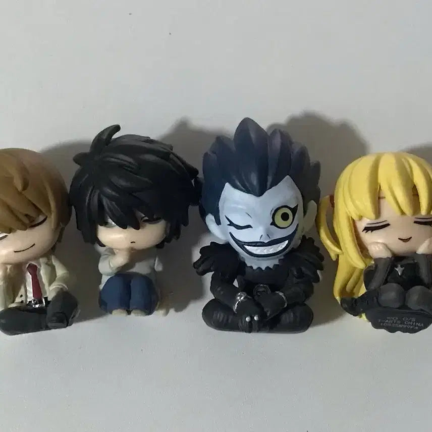 [BUNJANG] Death Note Shoulder Press Gacha Set (Light, L, Ryuk, Misa) / 데스노트 어깨쿵 가챠 4종 일괄 라이토 엘 류크 미사