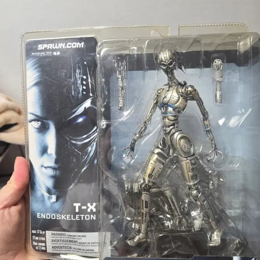 [BUNJANG] McFarlane Toys Terminator 3 T-X Endoskeleton Figure / 맥팔레인 토이즈 터미네이터3 T-X 엔도스켈레톤 피규어 핫토이 아님