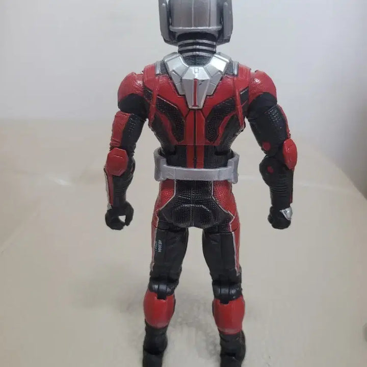 [BUNJANG] Hasbro Ant-Man Action Figure / 앤트맨 액션 피규어.