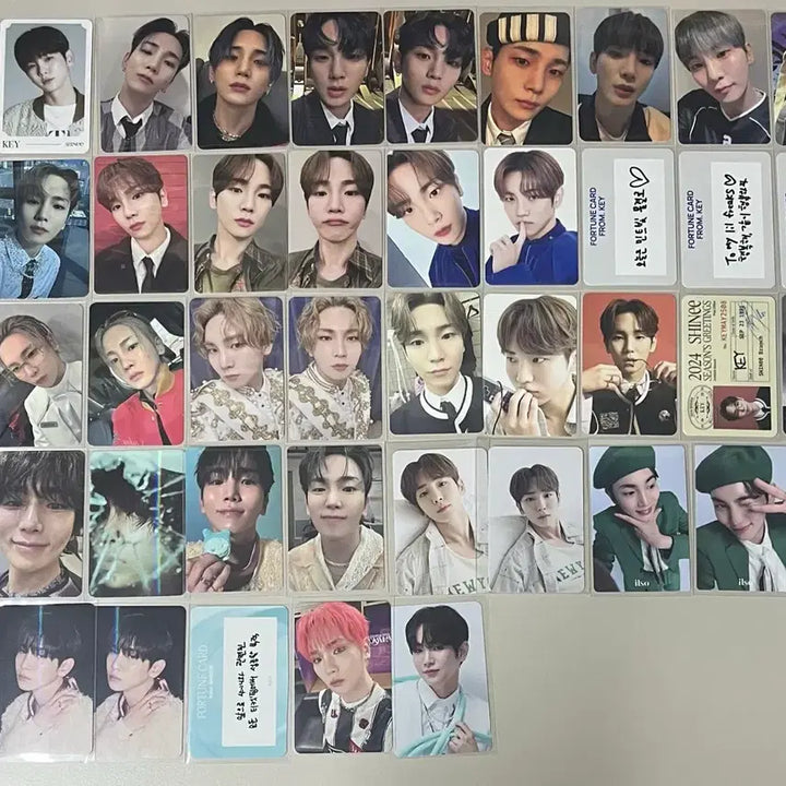 [BUNJANG] SHINee Key Bundle Set Photocard, Album, and Merchandise / 일괄) 샤이니 키 포카 양도 (+앨범, 구성품)