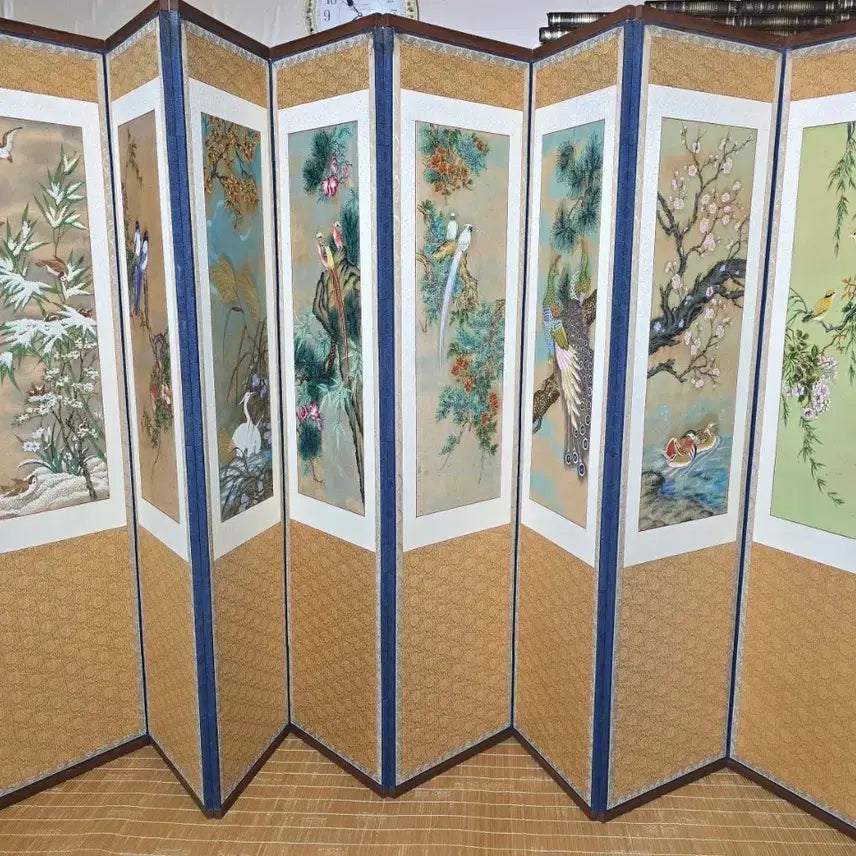 [BUNJANG] Eight-Panel Folding Screen with Bird and Flower Motif / 화조병풍 8폭