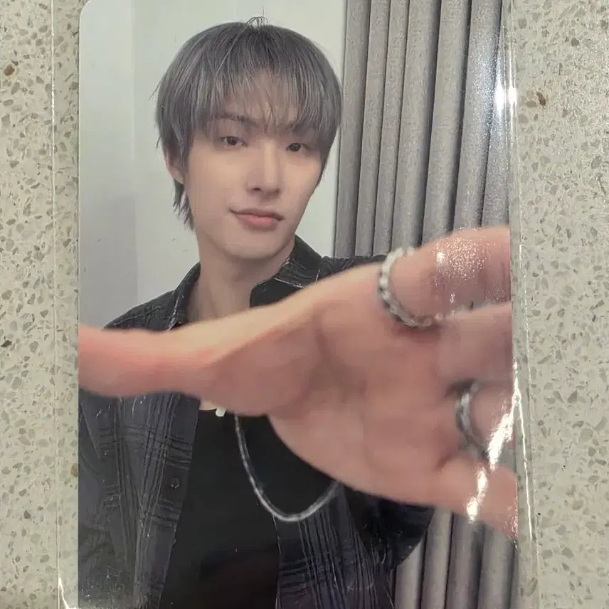 [BUNJANG] Ateez Bad Popup Golden Hour 5 Mingi Photocard POB / 에이티즈 배드팝업 골든아워5 ateez bad 민기 포카5만원구매금액특전