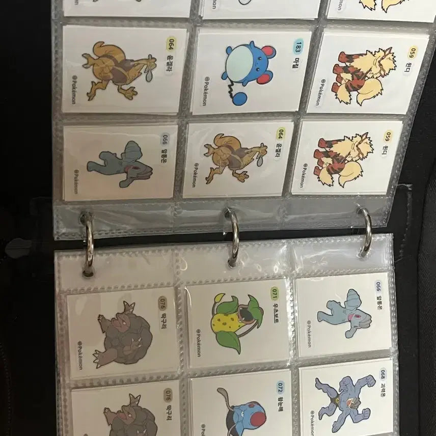 [BUNJANG] Pokemon Sticker Collection (Sealed &amp; Unsealed) / 포켓몬 띠부씰 급처합니다 (게시글 잘 읽고 톡 주세요)