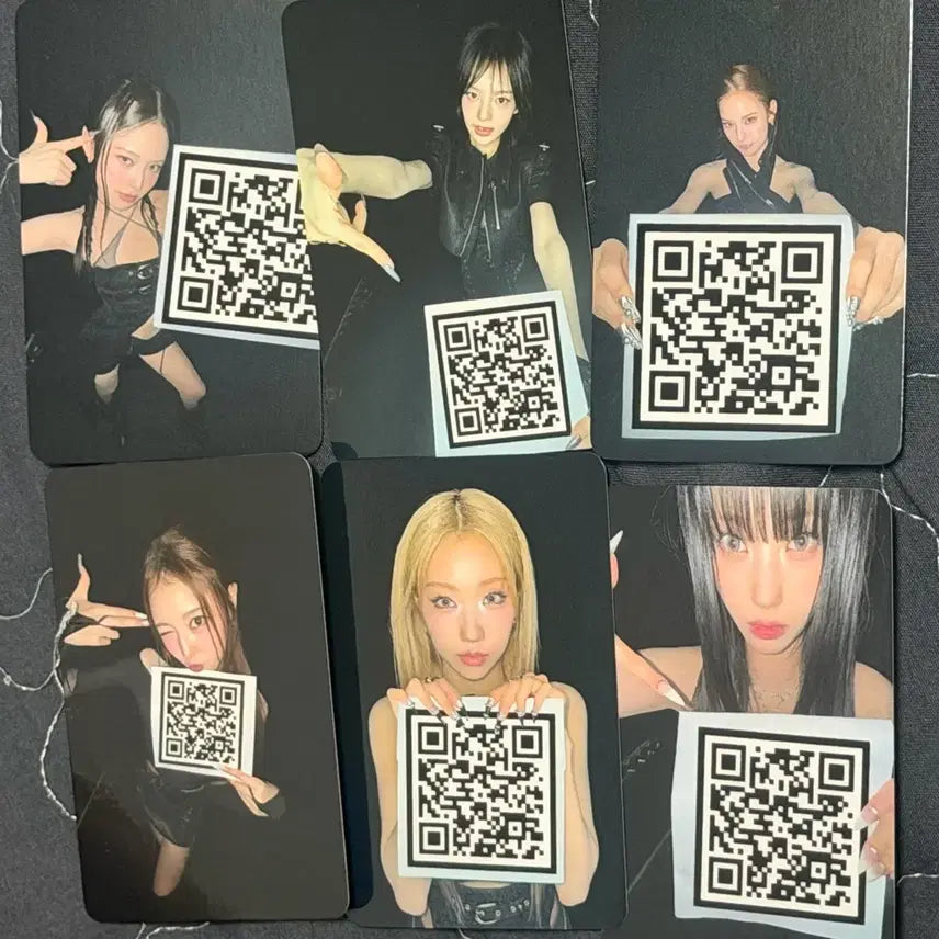 [BUNJANG] Izna Final Broadcast Photocard Set / 이즈나 막방 공방 포토카드 세트 양도