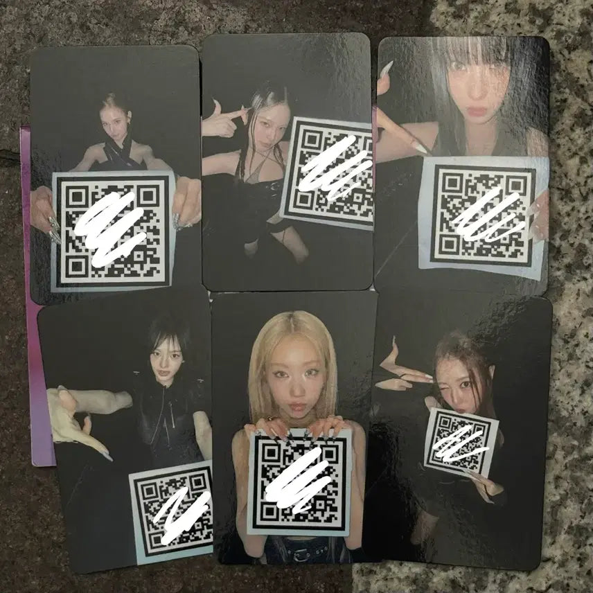 [BUNJANG] Hololive Izuna Nen, Metronome Workshop Photocard Set / 이즈나 메트로놈 공방 포카 세트