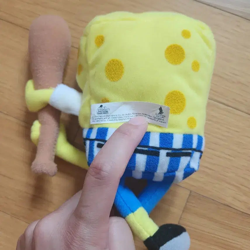 [BUNJANG] SpongeBob SquarePants Singapore Airlines Collaboration Plush Toy / 스폰지밥 인형 싱가포르 항공 콜라보