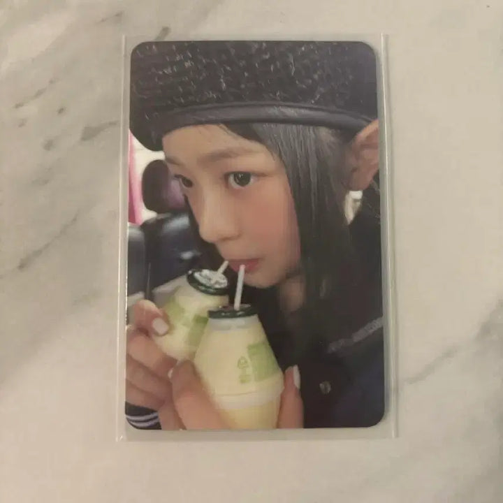 [BUNJANG] NewJeans Bunny Camp Hanni Entrance Photocard / 뉴진스 버니즈캠프 하니 입장포카