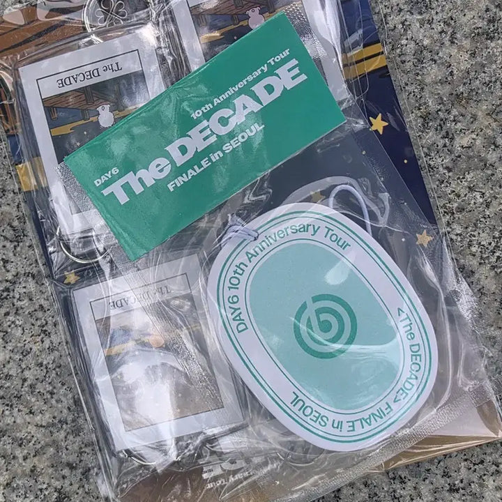 [BUNJANG] DAY6 Finale Seoul Encore Made Gift / 데이식스 day6 피날레 서울 앙콘 마데기프트