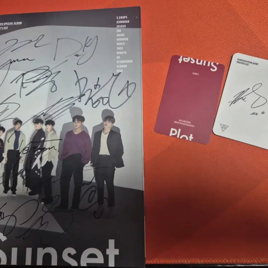[BUNJANG] Seventeen All Members Autographed Album (Includes CD + 2 Photocards) / 세븐틴 전맴버 싸인 앨범 (CD + 포카 2장 포함)