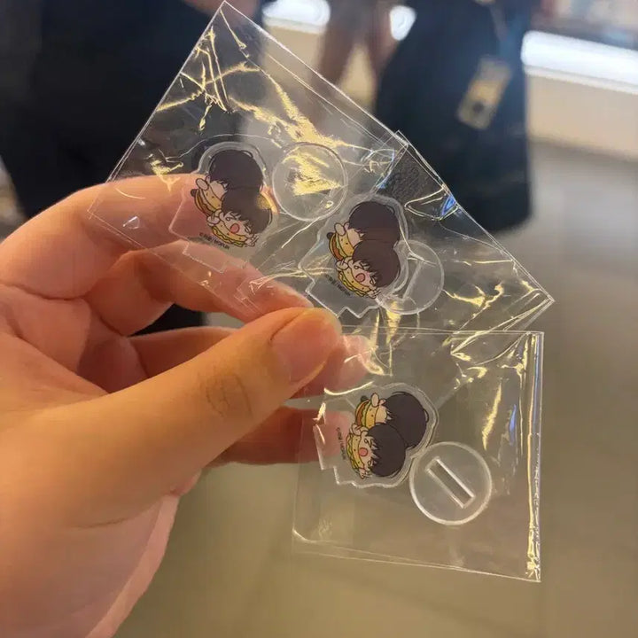 [BUNJANG] Mofun Duplicated Acrylic Standee / [월요일의 구원자] 모펀 중복아크릴 개별 판매합니다