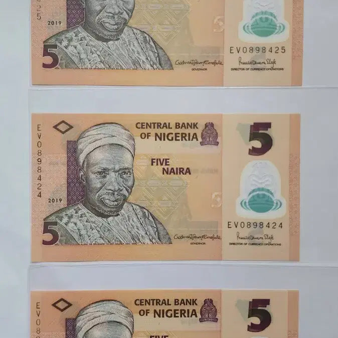 [BUNJANG] Nigeria 5 Naira Polymer Banknote (2019) - Uncirculated (3-Piece Bundle) / 나이지리아 5 나이라 폴리머 지폐    (2019년)