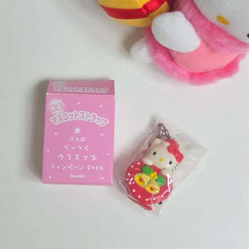 [BUNJANG] Sanrio Classic Kitty Christmas Strap Santa Kitty Keychain / 고전키티 크리스마스 스트랩 산타키티 키링