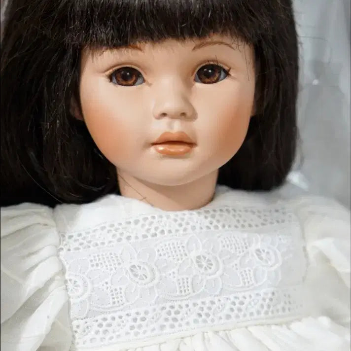 [BUNJANG] Pollyndoll Lucia Porcelain Doll / 폴린돌 루시아.포세린인형.포세린돌.비스크돌