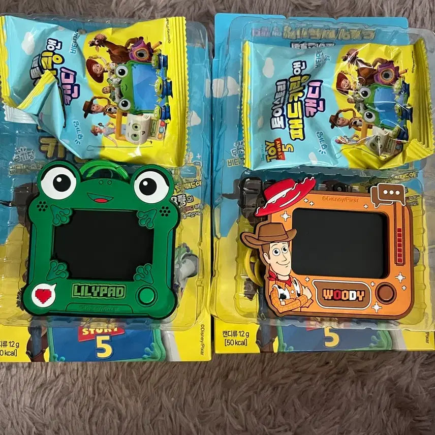 [BUNJANG] Disney Toy Story 5 Drawing Pad &amp; Keyring Set / [증정] 토이스토리5 드로잉패드 키링세트 릴리패드