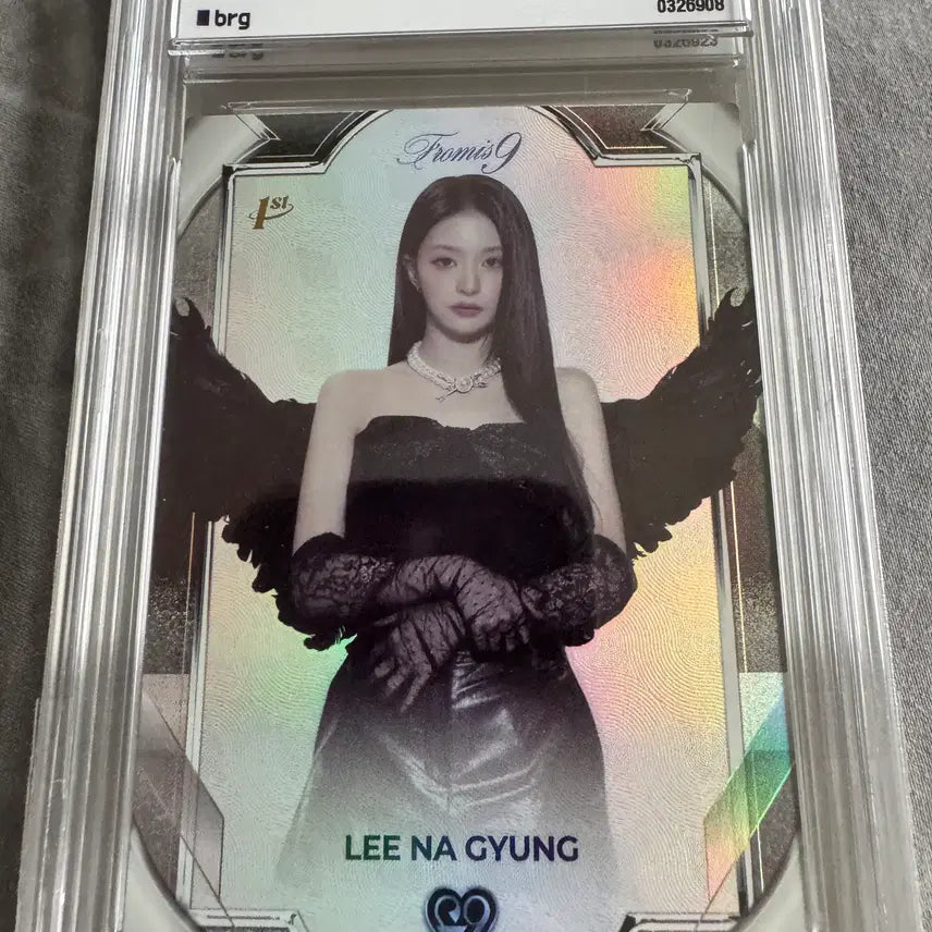 [BUNJANG] fromis_9 Lee Nagyung Black Tereteca Photocard / 테레카 프로미스나인 이나경 블랙