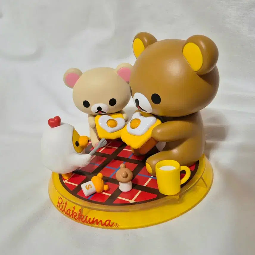 [BUNJANG] Rilakkuma Korilakkuma Toast Eating Figure 2012 / 리락쿠마 키이 코리락쿠마 토스트 먹는 피규어 2012년