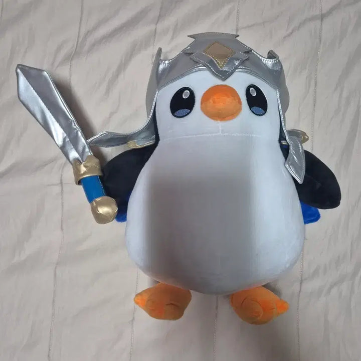 [BUNJANG] League of Legends Poppy Medium Plush / 리그 오브 레전드 뽀삐 중형인형 (새상품)
