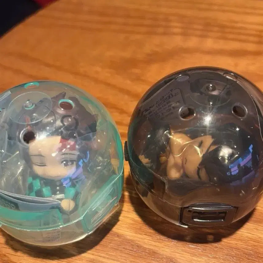 [BUNJANG] Demon Slayer Shoulder Rest Gacha Figures (Inosuke/Tanjiro) / 귀칼 어깨쿵 가챠 양도 (이노스케/탄지로)