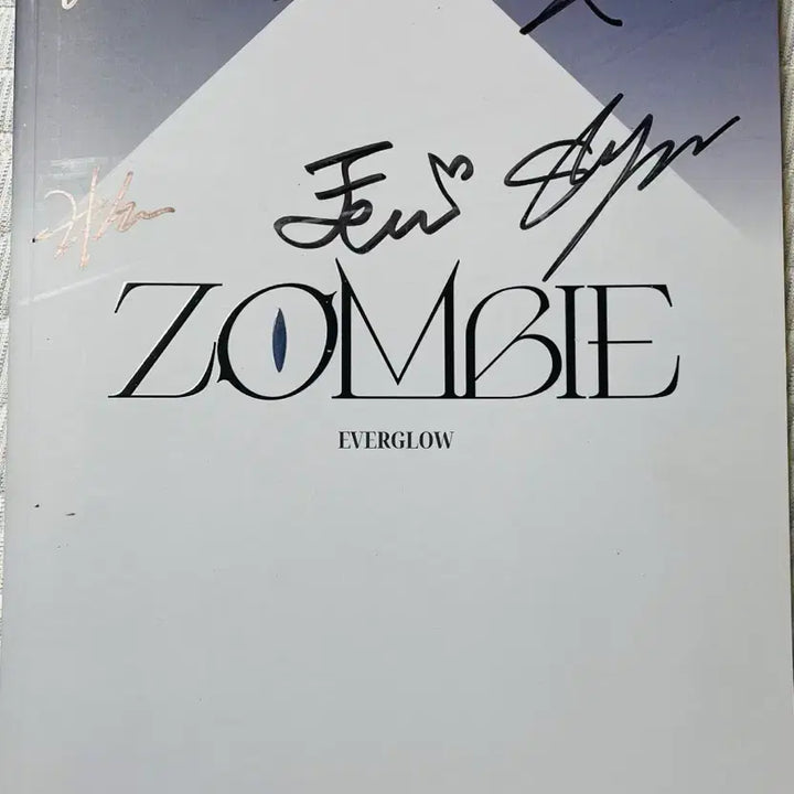 [BUNJANG] Everglow Zombie Signed Album / 에버글로우 좀비 친필싸인 앨범 비매