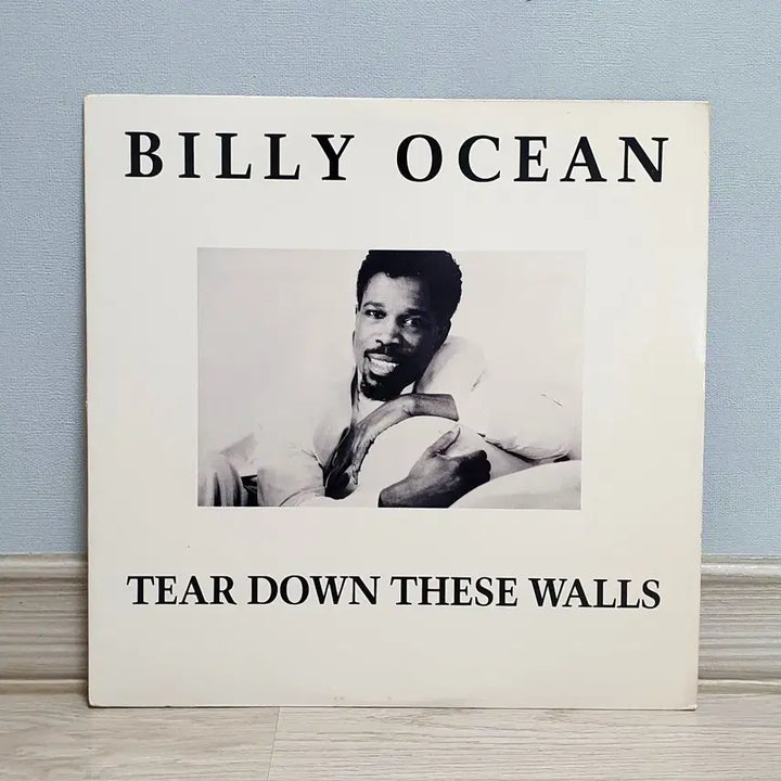 [BUNJANG] Billy Ocean Tear Down These Walls LP (1988) / LP ㅡ BILLY OCEAN  / 미국음반
