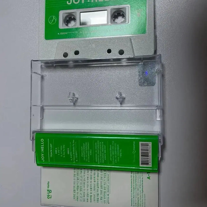 [BUNJANG] Red Velvet Joy 1st Album Hello Cassette Tape / 조이 1집 카세트 테이프