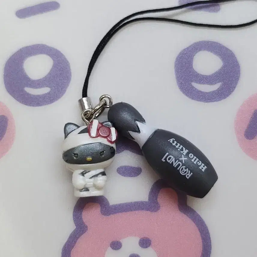 [BUNJANG] Sanrio My Melody Zombie Kitty Strap Charm / 고전 산리오 미라 좀비 키티스트랩 킽스 키링