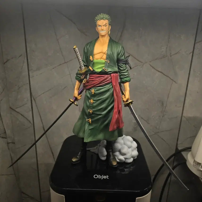 [BUNJANG] Bandai One Piece Zoro Premium Figure / 반다이 원피스프리미엄 조로 피규어
