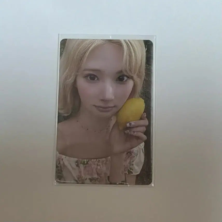 [BUNJANG] Lemon Tang Jiwoo Musicart Photocard / 하투하 지우 뮤직아트 양도