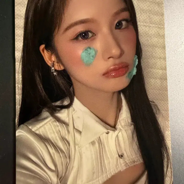 [BUNJANG] NMIXX Seolyoon Blue Valentine Lucky Draw Photocard / 엔믹스 설윤 블루 발렌타인 5만원 럭키드로우 특전 포토카드