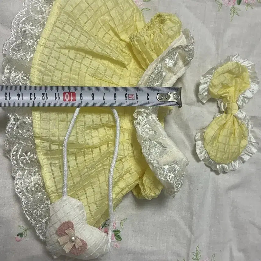 [BUNJANG] Doll Clothes Set with Hairpin and Bag / 인형옷 세트