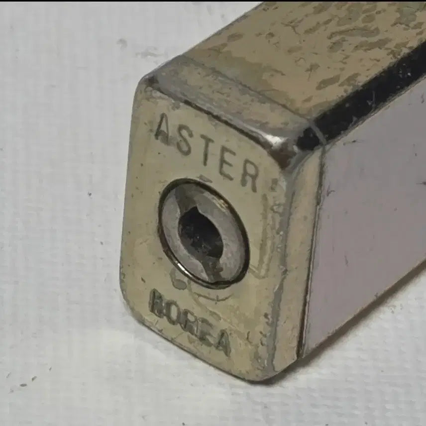 [BUNJANG] 1984 Korean Catholic 200th Anniversary Commemorative Lighter / 1984년 한국천주교 200주년 기념 라이터 딱 한개 금속