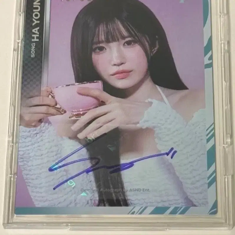 [BUNJANG] fromis_9 Song Hayoung Limited Edition 33pcs Auto Signed Teleca Card / 프로미스나인 송하영 33장 한정 오토 테레카 싸인 카드