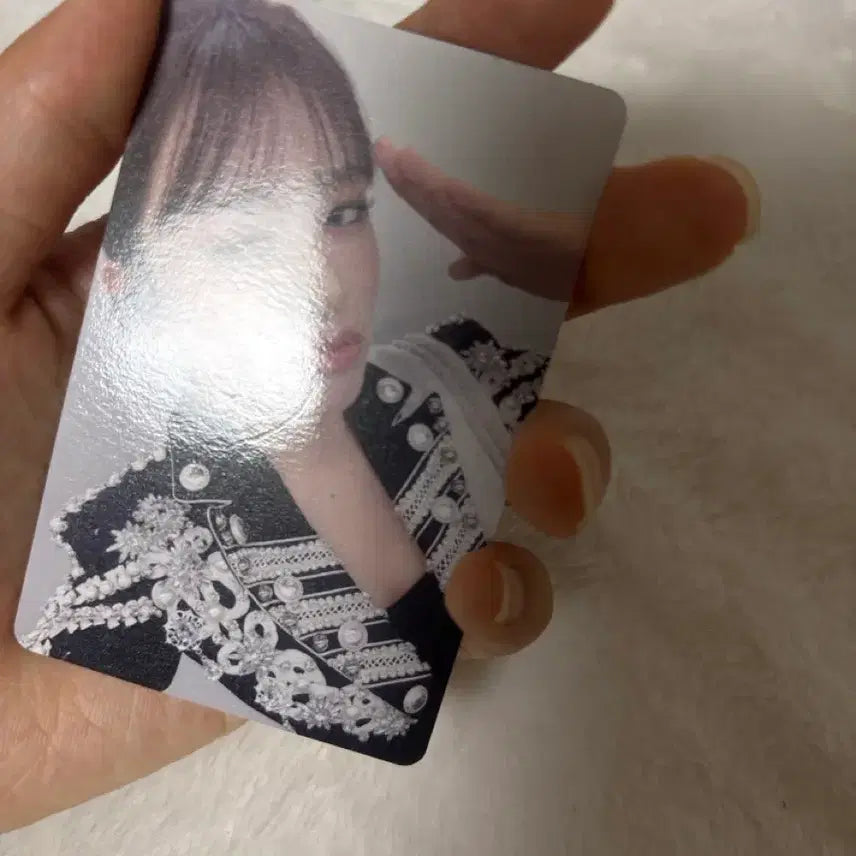 [BUNJANG] IVE Ahn Yujin Be Alright Cereal Limited Edition Photocard / 아이브 안유진 Be Alright 시리얼 회장 한정 포토카드 포카 양도