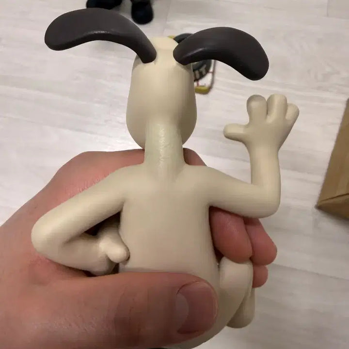 [BUNJANG] Wallace &amp; Gromit Limited Edition Figurine (2000 pieces) / 월레스와 그로밋 피규어 2000개한정 피규어