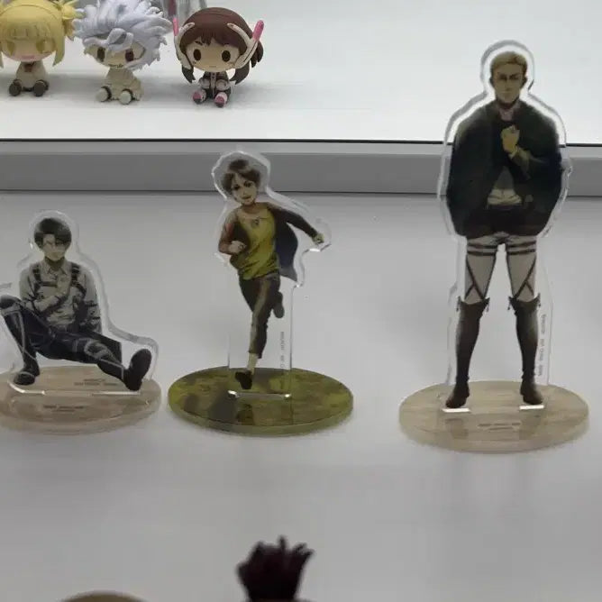 [BUNJANG] Attack on Titan Choco-Noko Full Set Figure Acrylic Stand Set (Opened) / 진격의거인 제일복권 초코노코 풀세트 아크릴스탠드 풀세트 개봉품 일괄로팜