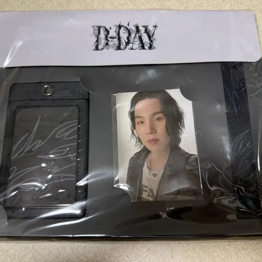 [BUNJANG] BTS Suga AgustD D-Day Photocard Holder Set / BTS 방탄 슈가(AgustD)D-Day 포토카드 홀더세트