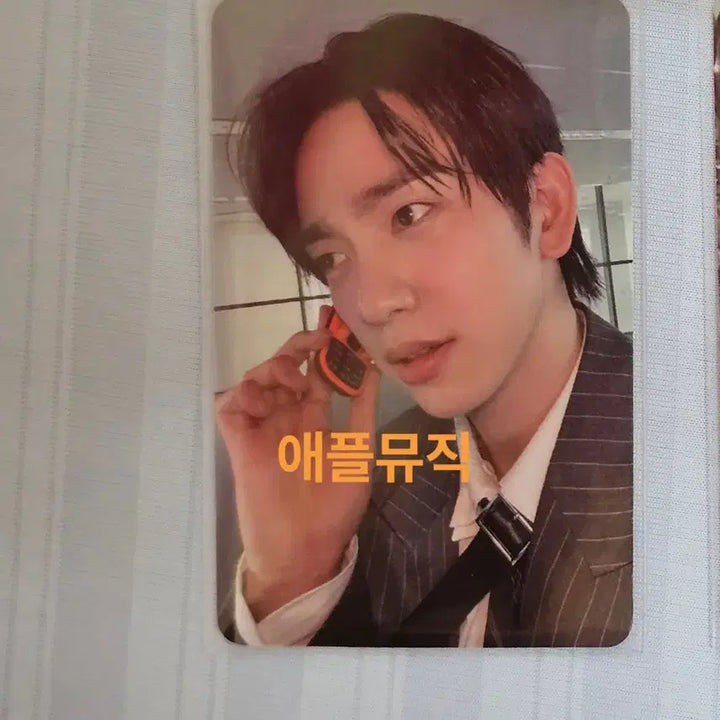 [BUNJANG] GOT7 Jinyoung Big Jinyoung Apple Music Photocard / 갓세븐 진영 빅진영 애플뮤직 포카 양도합니다