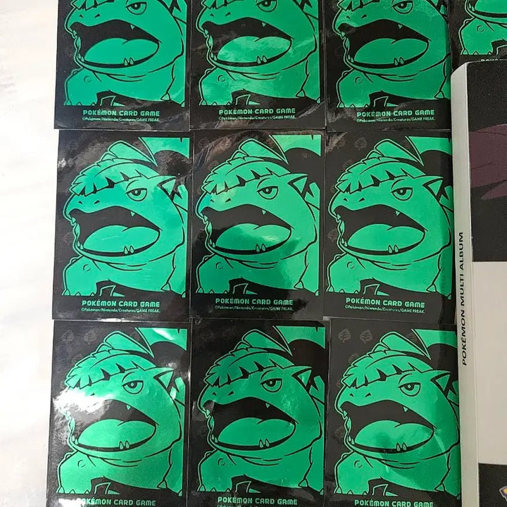 [BUNJANG] Pokemon Card Album and Sleeves Bundle Set / (포켓몬)앨범 및 슬리브 일괄 판매
